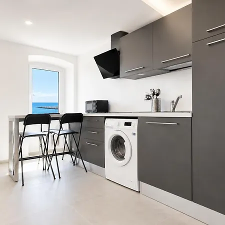 Appartamento Modern Sea View Flat Air Conditioning Genova